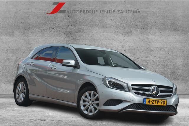Grijs Gebruikt 2015 Mercedes A180 Ambition Hatchback | € 11.999 (Goede deal) - Afbeelding 1/4