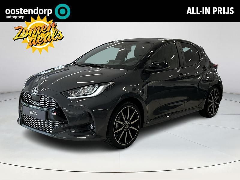 Overig Gebruikt 2024 Toyota Yaris Hybrid Sport Hatchback | € 36.445 - Afbeelding 1/4