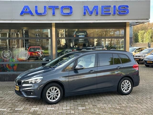 Grijs Gebruikt 2015 BMW 218 MPV | € 7.995 - Afbeelding 1/4