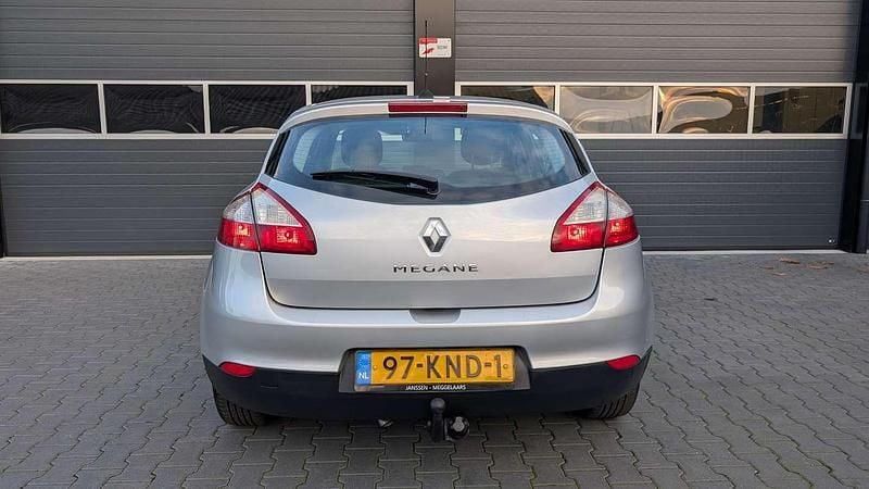 Occasion Renault Mégane III Dynamique 110 PK (80 kW) 2010 Grijs (metallic) Hatchback