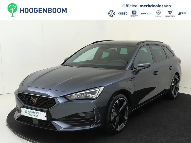 Grijs Occasion 2023 Cupra Leon Hatchback | € 27.750 (Eerlijke prijs) - Afbeelding 1/4