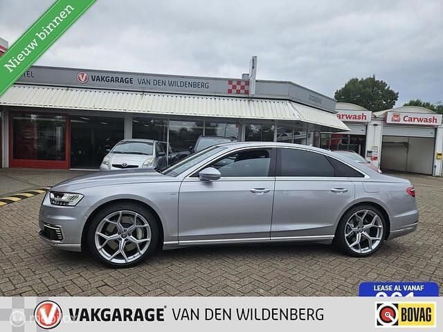 Grijs Occasion 2020 Audi A8 Proline Sedan | € 57.750 (Goede deal) - Afbeelding 1/4