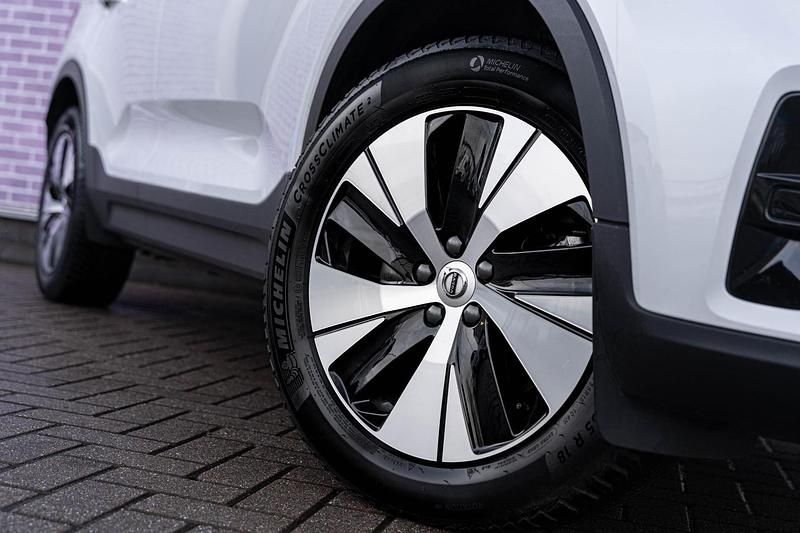 Occasion Volvo XC40 Core 261 PK (191 kW) 2024 Wit SUV