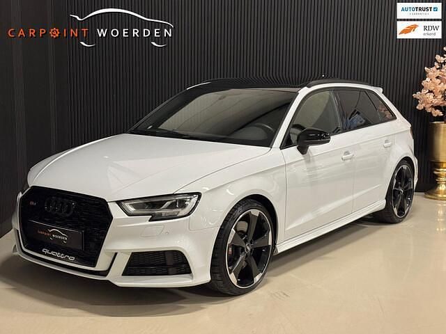 Wit Gebruikt 2017 Audi S3 Sportback Sport Hatchback | € 32.990 - Afbeelding 1/4