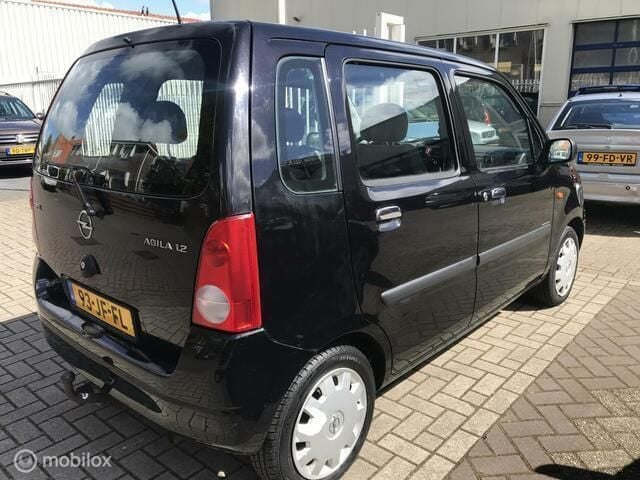 Occasion Opel Agila Comfort 75 PK (55 kW) 2002 Zwart Hatchback