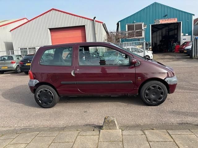 Occasion Renault Twingo 75 PK (55 kW) 2002 Hatchback