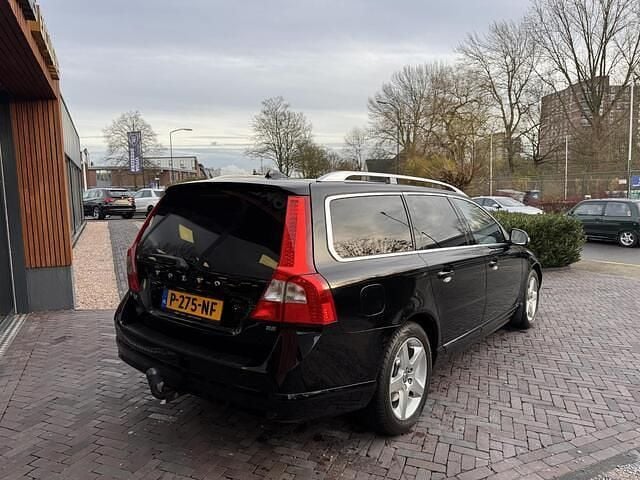 Occasion Volvo V70 Momentum 238 PK (175 kW) 2007 Zwart Stationwagen