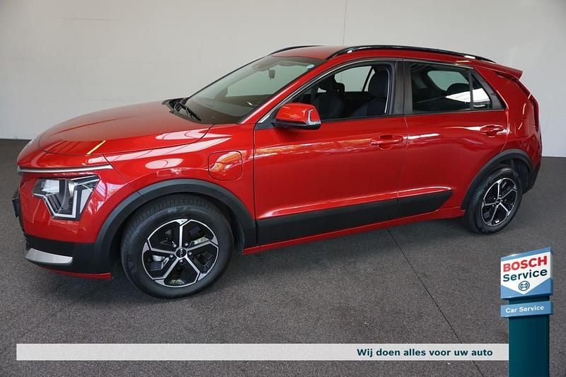 Rood Gebruikt 2023 Kia Niro SUV | € 30.745 (Goede deal) - Afbeelding 1/4