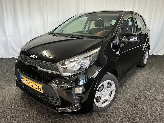 Zwart Gebruikt 2021 Kia Picanto Comfort Hatchback | € 9.950 (Goede deal) - Afbeelding 1/4