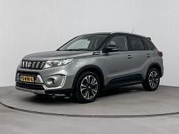 Grijs, metallic lak Gebruikt 2018 Suzuki Vitara SUV | € 21.000 (Iets duurder) - Afbeelding 1/3