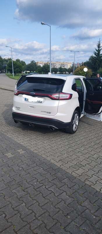 Gebruikt 2017 Ford Edge Titanium SUV | € 17.500 - Afbeelding 1/4