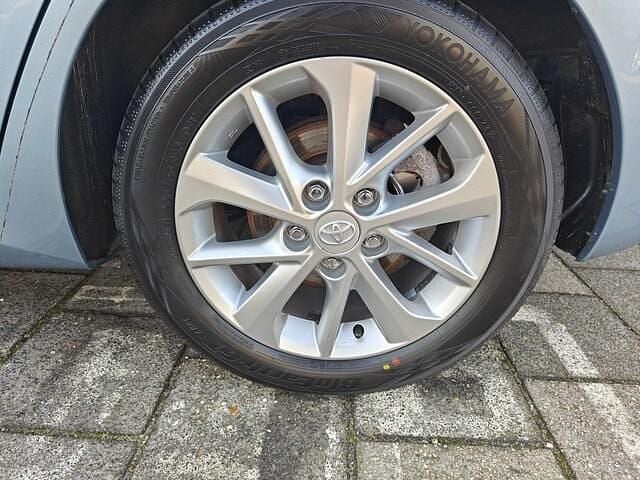 Occasion Toyota Auris Hybrid 99 PK (72 kW) 2014 Blauw Hatchback