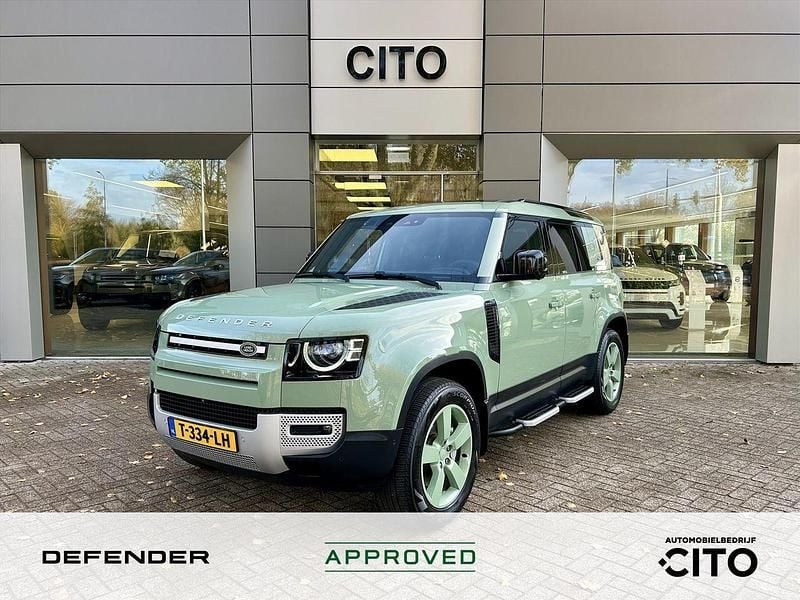 Groen (metallic) Gebruikt 2023 Land Rover Defender SUV | € 87.450 (Goede deal) - Afbeelding 1/4