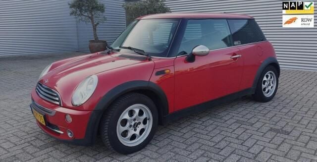 Rood Gebruikt 2005 Mini ONE Hatchback | € 2.000 (Eerlijke prijs) - Afbeelding 1/4
