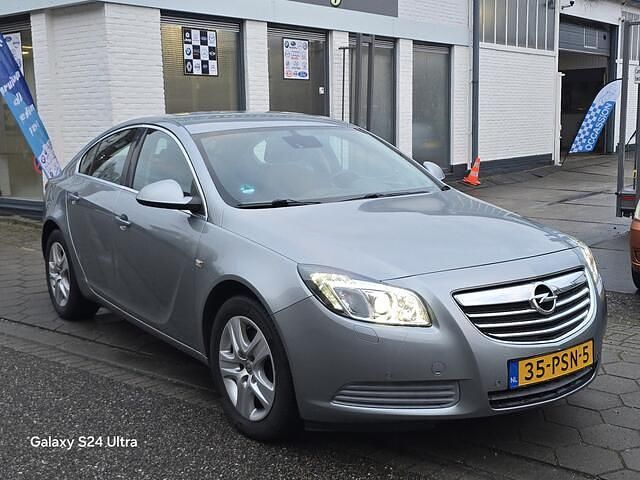 Occasion Opel Insignia Edition 180 PK (132 kW) 2011 Grijs Hatchback
