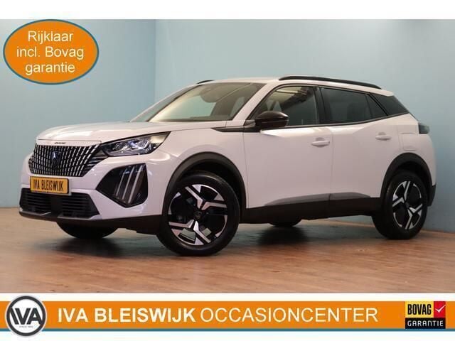 Wit, metallic lak Gebruikt 2024 Peugeot 2008 Allure SUV | € 24.888 (Super prijs) - Afbeelding 1/3