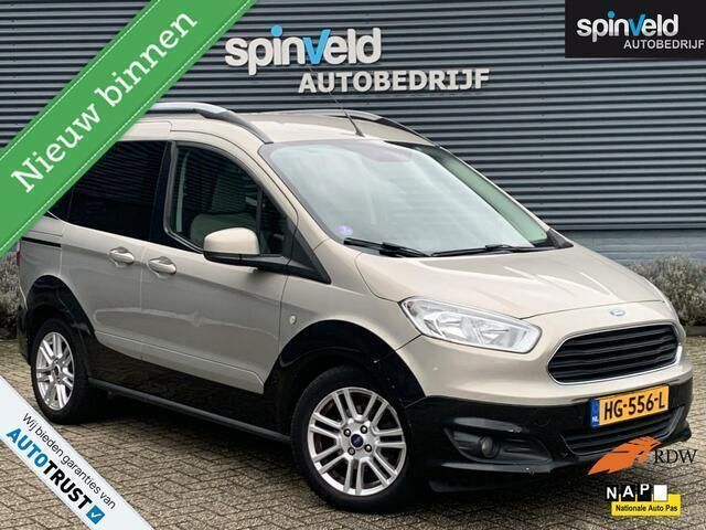 Grijs Gebruikt 2014 Ford Tourneo Courier Titanium MPV | € 9.750 (Iets duurder) - Afbeelding 1/4