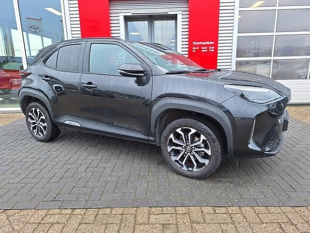 Occasion Toyota Yaris Cross Limited 116 PK (85 kW) 2024 Zwart (metallic) SUV