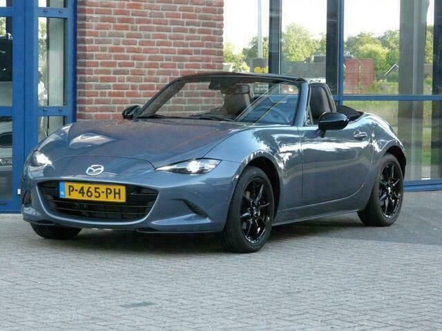 Grijs Gebruikt 2021 Mazda MX5 Luxury Cabriolet | € 29.450 (Eerlijke prijs) - Afbeelding 1/4