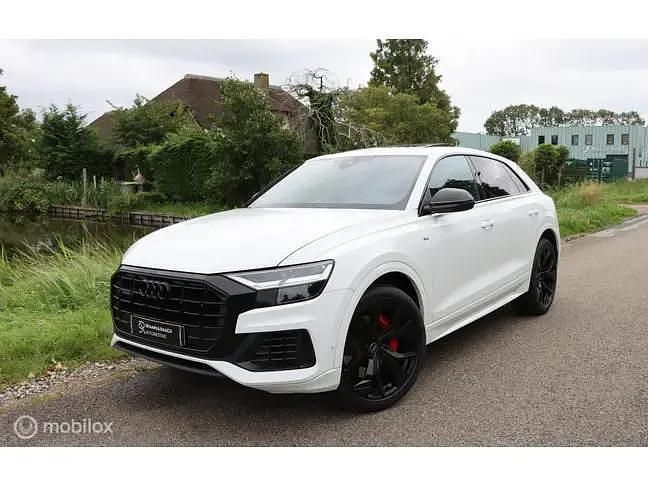 Gebruikt 2021 Audi Q8 S-Line SUV | € 56.995 (Super prijs) - Afbeelding 1/4
