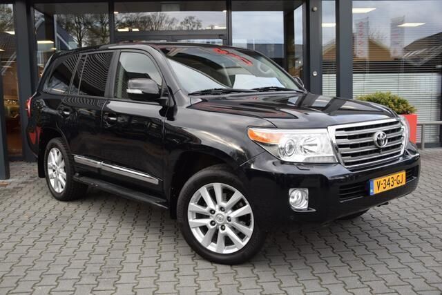 Zwart Gebruikt 2016 Toyota Land Cruiser V8 Executive SUV | € 49.995 - Afbeelding 1/4