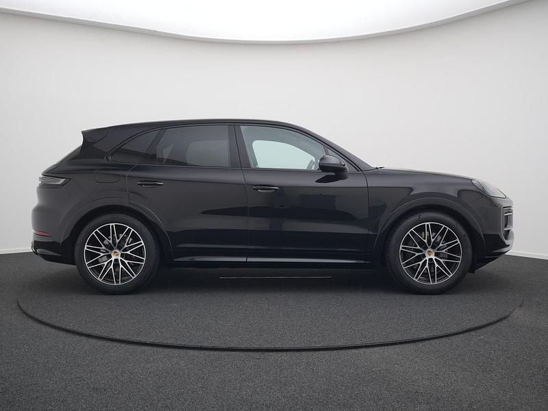 Occasion Porsche Cayenne 305 PK (224 kW) 2024 Zwart SUV