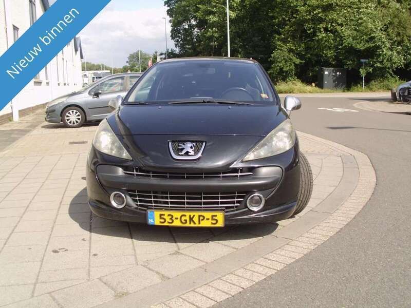 Zwart Gebruikt 2008 Peugeot 207 GT Hatchback | € 4.999 - Afbeelding 1/4