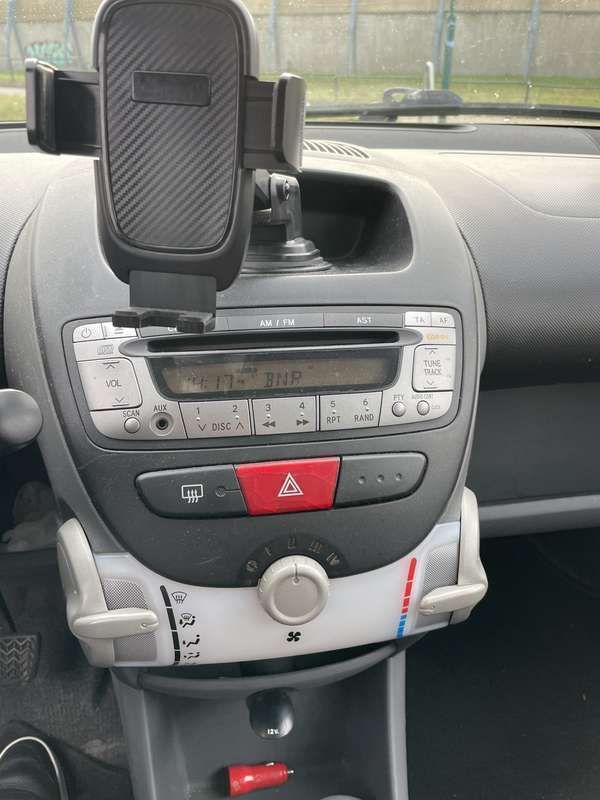 Rood Gebruikt 2008 Peugeot 107 Hatchback | € 1.500 (Goede deal) - Afbeelding 1/4