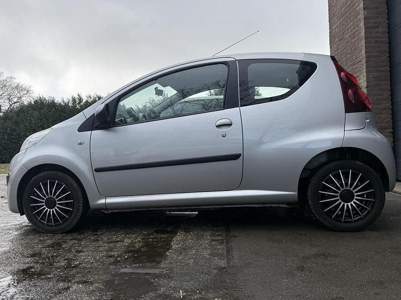 Occasion Peugeot 107 Active 2012 Grijs Hatchback