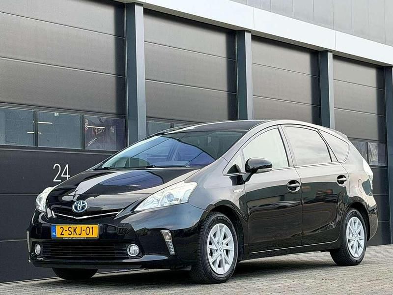 Zwart Gebruikt 2013 Toyota Prius+ Limited MPV | € 9.250 (Super prijs) - Afbeelding 1/4