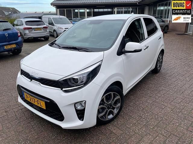 Wit Occasion 2022 Kia Picanto Hatchback | € 16.900 (Eerlijke prijs) - Afbeelding 1/4