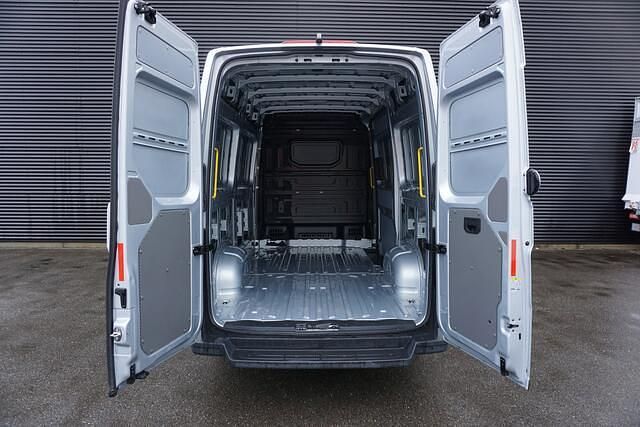 Occasion VW Crafter 177 PK (130 kW) 2021 Zilver (metallic) Van