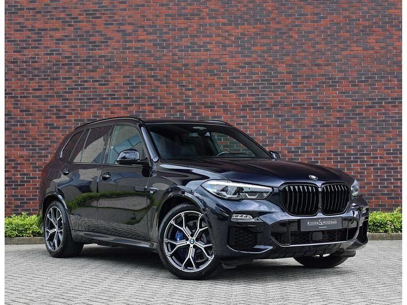 Zwart Gebruikt 2021 BMW X5 Executive SUV | € 58.950 (Goede deal) - Afbeelding 1/4