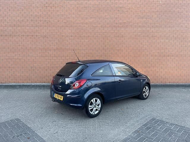 Occasion Opel Corsa Selection 69 PK (50 kW) 2011 Blauw Hatchback