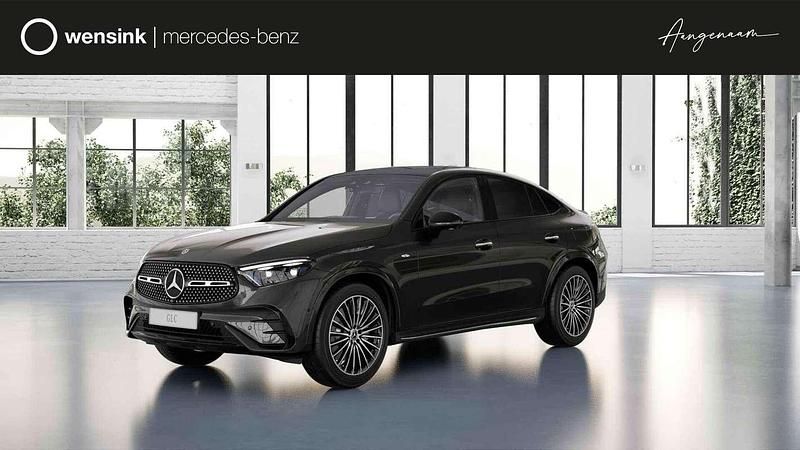 Zwart Nieuw 2025 Mercedes GLC300e Sport Edition SUV | € 97.796 - Afbeelding 1/4