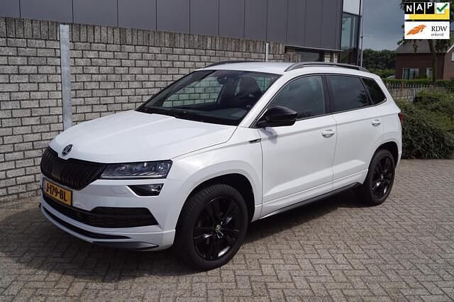 Wit, metallic lak Gebruikt 2020 Skoda Karoq Business Line SUV | € 20.650 (Eerlijke prijs) - Afbeelding 1/4
