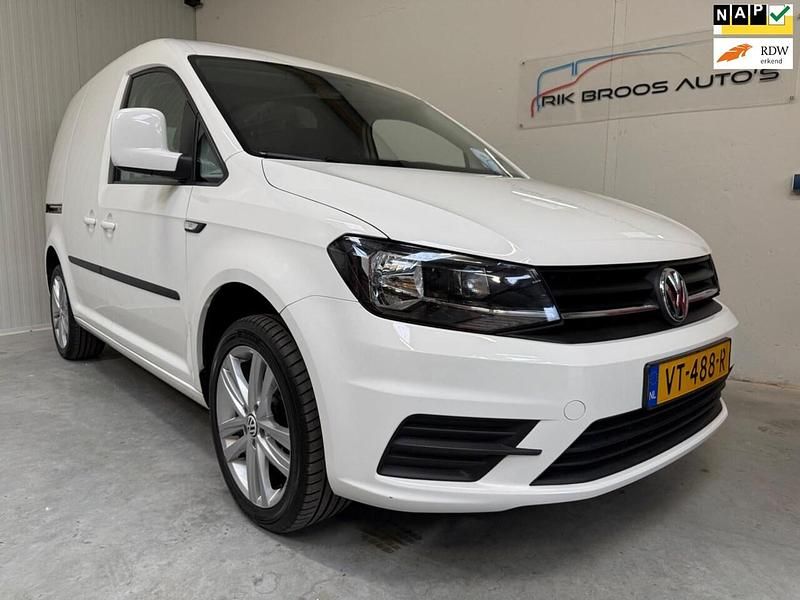 Wit Gebruikt 2016 VW Caddy Trendline MPV | € 11.995 (Eerlijke prijs) - Afbeelding 1/4