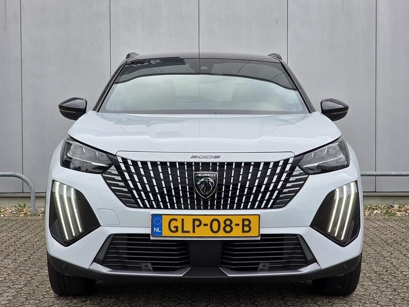 Occasion Peugeot 2008 GT 136 PK (100 kW) 2024 Wit SUV