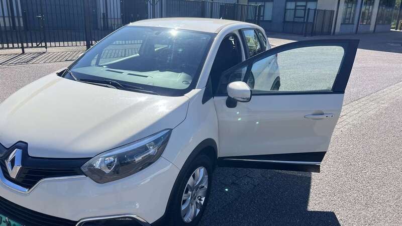 Bruin Gebruikt 2014 Renault Captur Expression SUV | € 7.500 (Goede deal) - Afbeelding 1/4