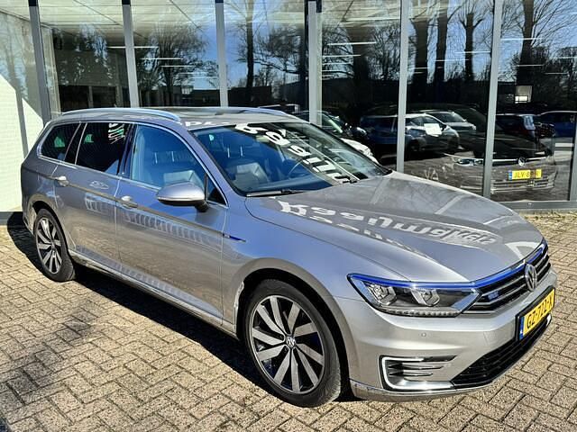 Occasion VW Passat Highline 218 PK (160 kW) 2015 Grijs Stationwagen