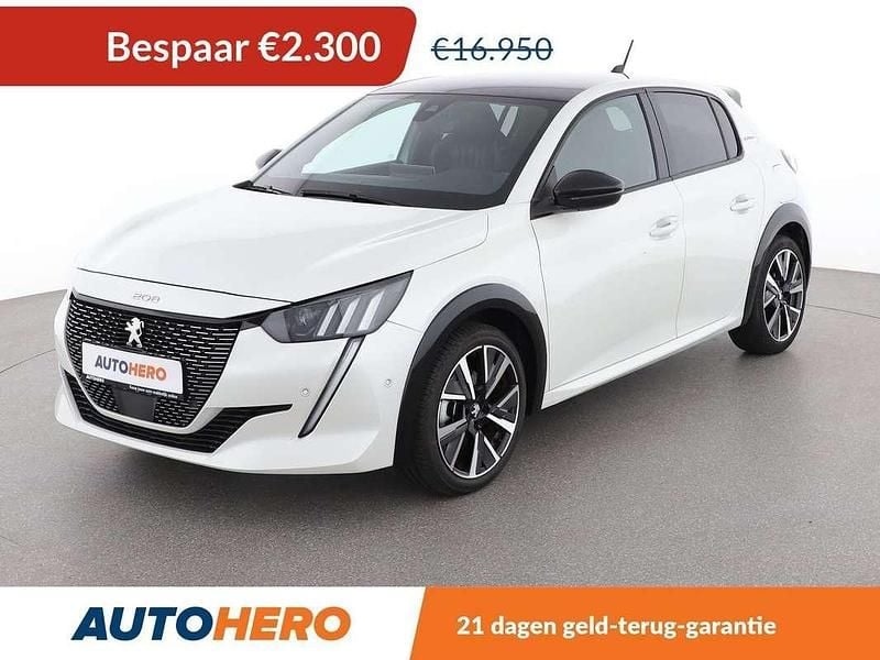 Wit Occasion 2020 Peugeot 208 GT-line Hatchback | € 14.849 (Goede deal) - Afbeelding 1/3