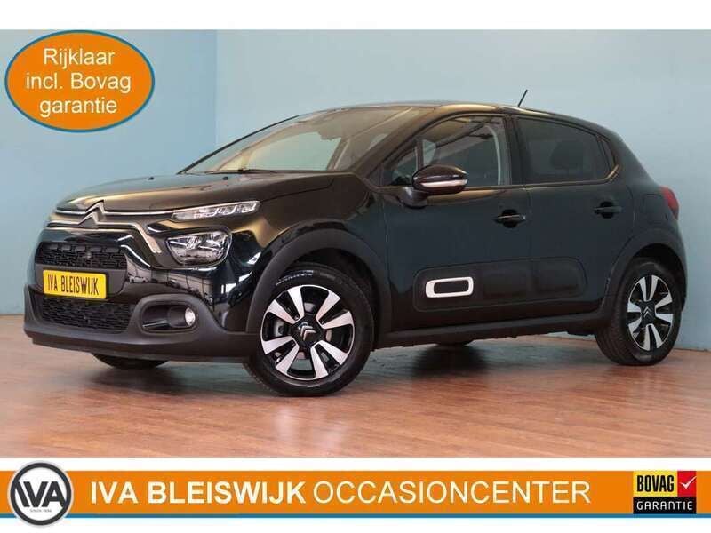 Zwart Gebruikt 2024 Citroën C3 Feel Hatchback | € 19.199 (Goede deal) - Afbeelding 1/3