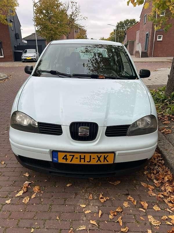 Gebruikt 2001 Seat Arosa Hatchback | € 1.150 (Eerlijke prijs) - Afbeelding 1/4
