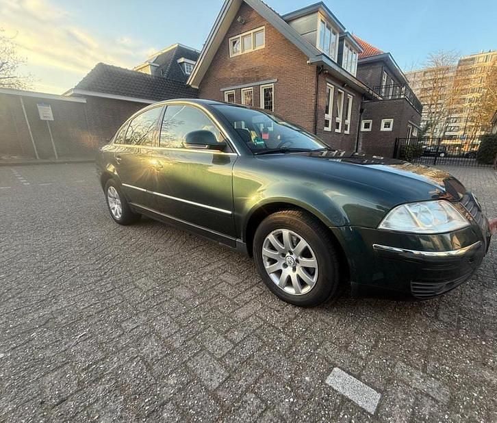 Occasion 2004 VW Passat | € 2.000 (Super prijs) - Afbeelding 1/4