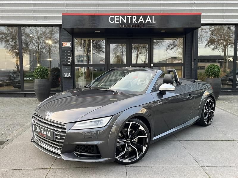 Grijs Occasion 2015 Audi TTS Cabriolet | € 27.450 (Eerlijke prijs) - Afbeelding 1/4