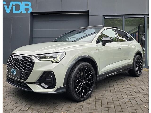 Zilver Gebruikt 2023 Audi Q3 Sportback S-Line SUV | € 50.900 (Duur) - Afbeelding 1/4