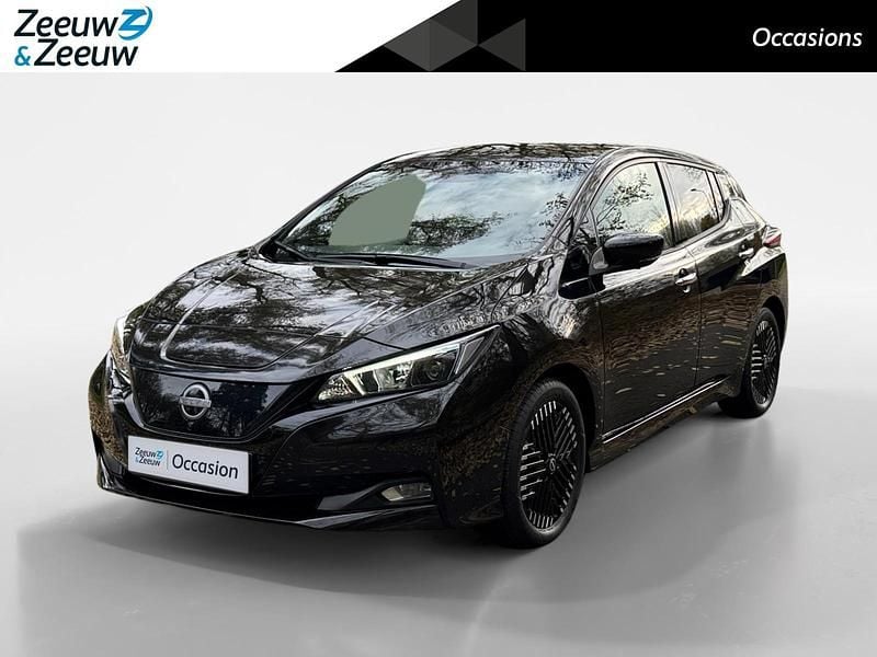 Zwart Gebruikt 2022 Nissan Leaf N-Connecta Hatchback | € 17.435 (Goede deal) - Afbeelding 1/4