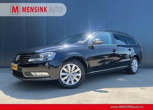 Zwart Gebruikt 2014 VW Passat Executive Stationwagen | € 9.950 (Super prijs) - Afbeelding 1/4