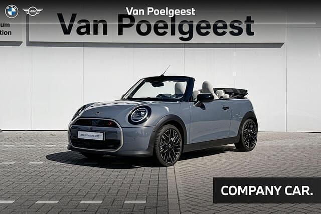 Grijs Nieuw 2025 Mini Cooper S Cabriolet Favoured Cabriolet | € 52.000 (Iets duurder) - Afbeelding 1/4