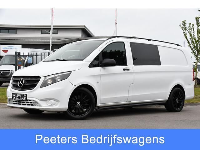 Wit Gebruikt 2016 Mercedes Vito Edition MPV | € 19.995 - Afbeelding 1/4